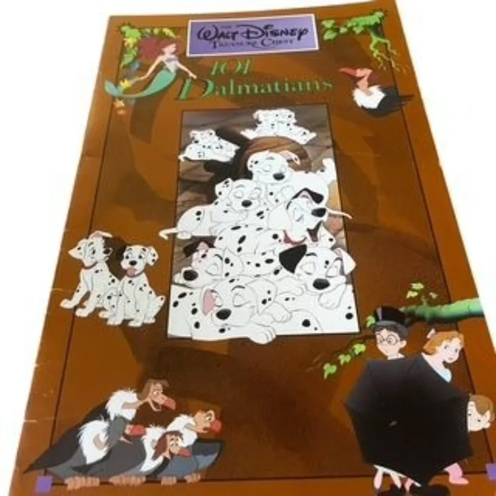 The Walt Disney Treasure Chest Oversized Picture Book Set - Picture 7 of 11